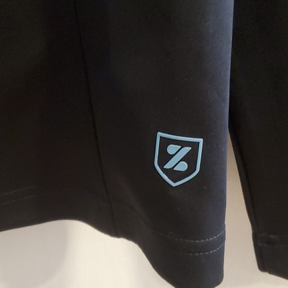 Zusa Black Influencer Quarter Pullover S NWT *flaw zipper - Picture 7 of 9